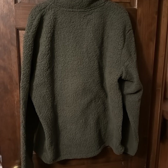 Victoria’s Secret PINK Quarter Zip Olive Green Sherpa Pullover Sweater - Picture 12 of 14